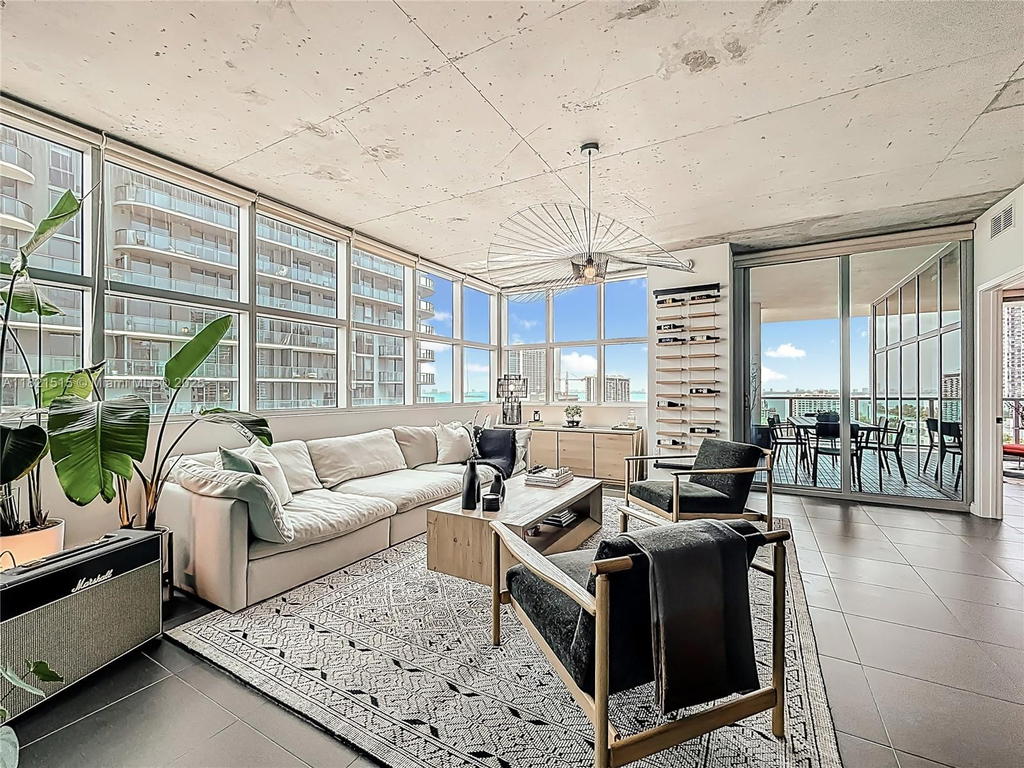 Real estate property located at 3301 1st Ave H1215, Miami-dade, Four Midtown Miami Condo, Miami, FL