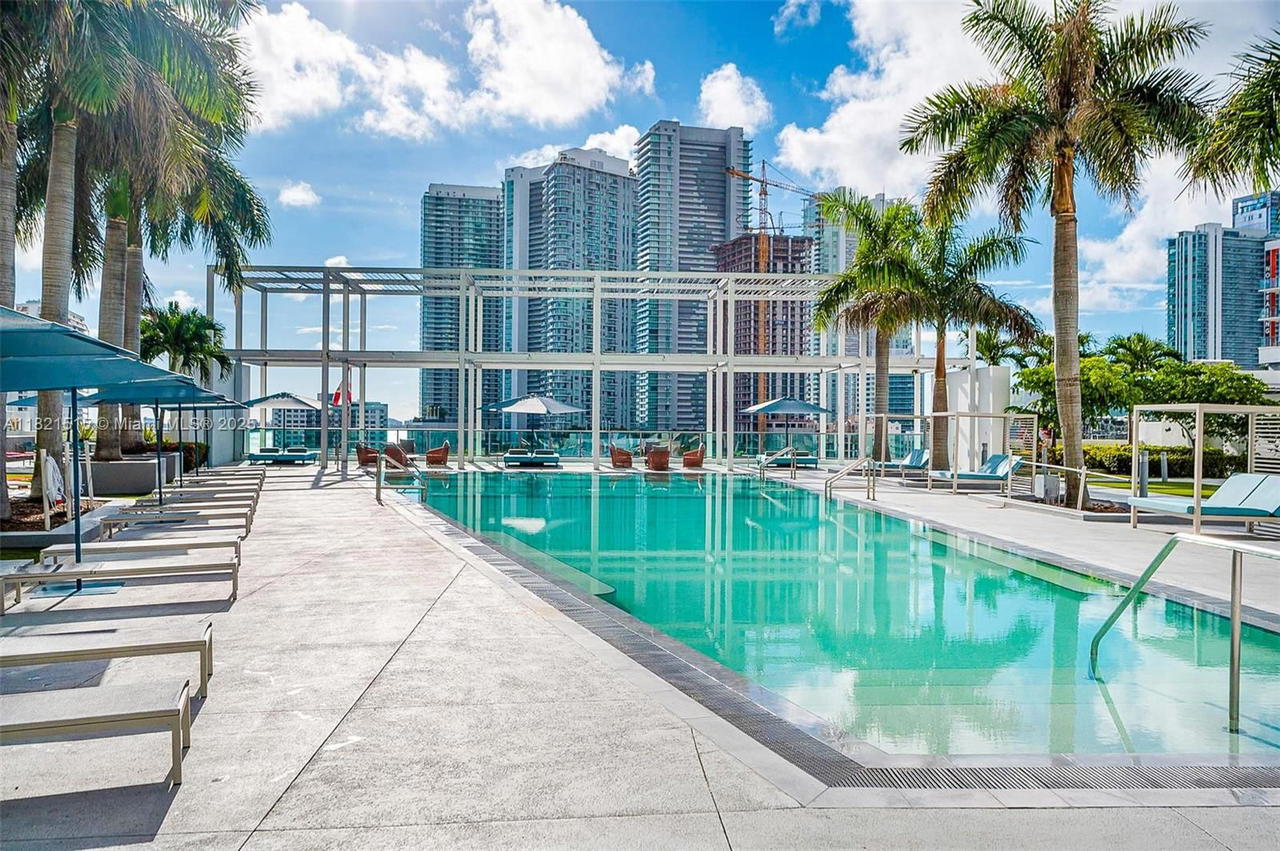 Real estate property located at 3301 1st Ave H1215, Miami-dade, Four Midtown Miami Condo, Miami, FL