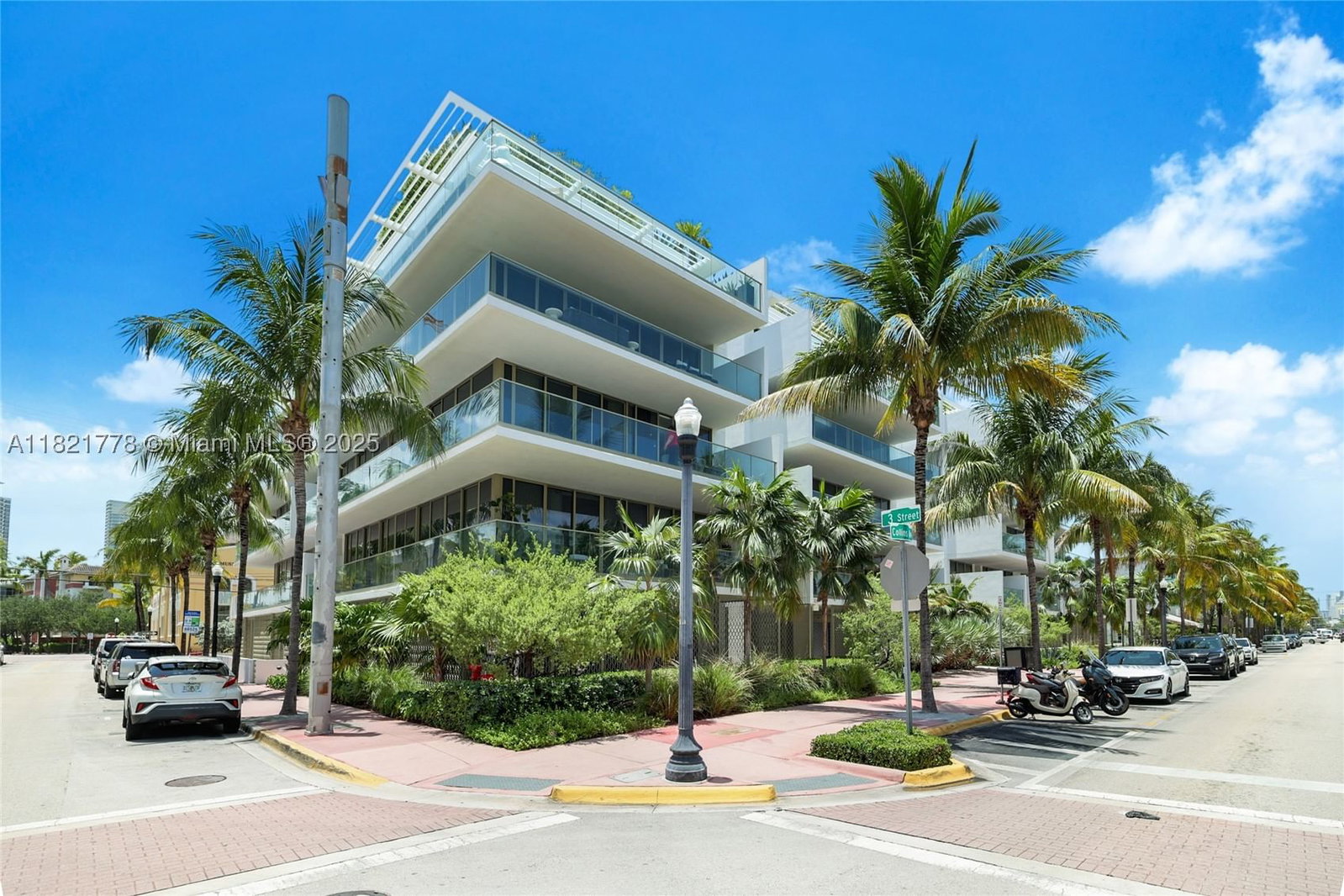 Real estate property located at 300 Collins Ave #3D, Miami-dade, 300 Collins Condo, Miami Beach, FL