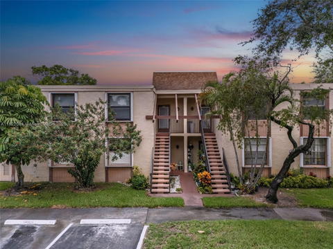 Real estate property located at 7331 18th St #205, Broward, 32 Of Palm Springs 3 Cond, Margate, FL