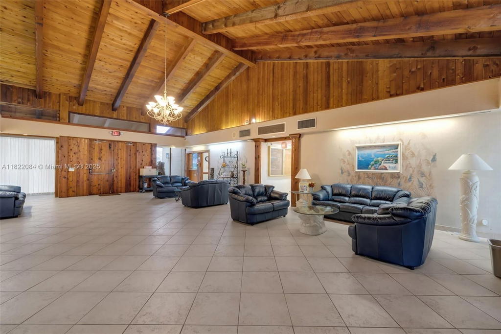 Real estate property located at 7331 18th St #205, Broward, 32 Of Palm Springs 3 Cond, Margate, FL