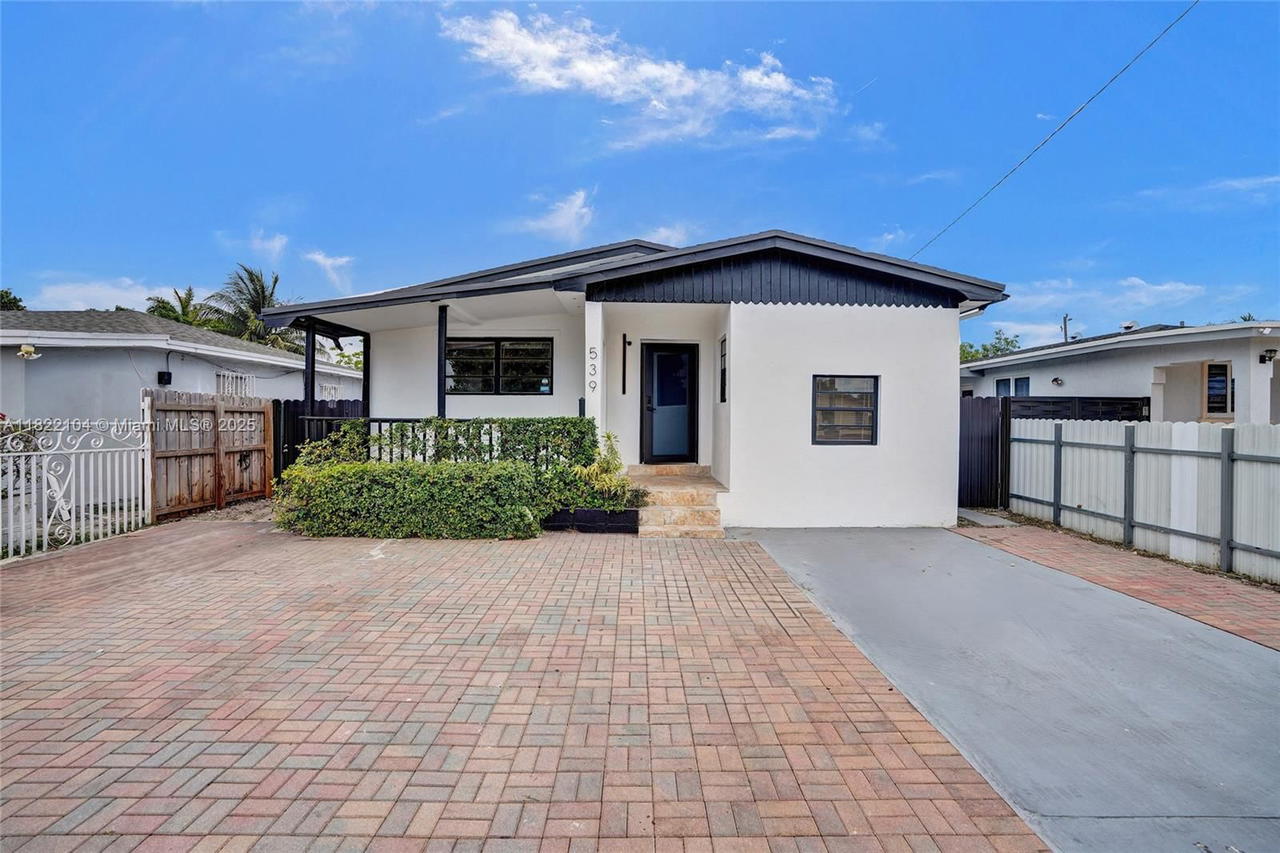 Real estate property located at 539 30th St, Miami-dade, Hialeah 13th Addn Amd Pl, Hialeah, FL