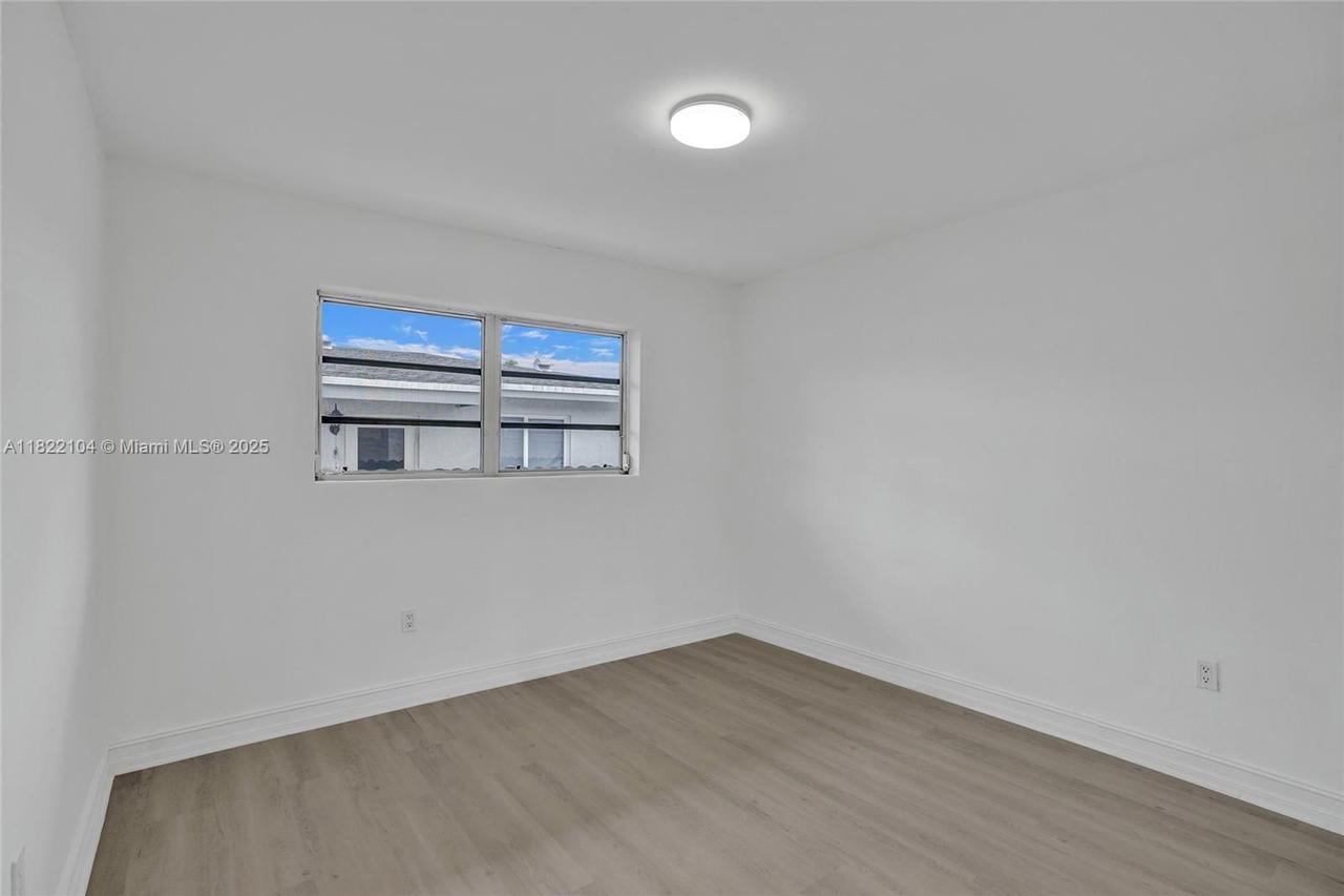 Real estate property located at 539 30th St, Miami-dade, Hialeah 13th Addn Amd Pl, Hialeah, FL
