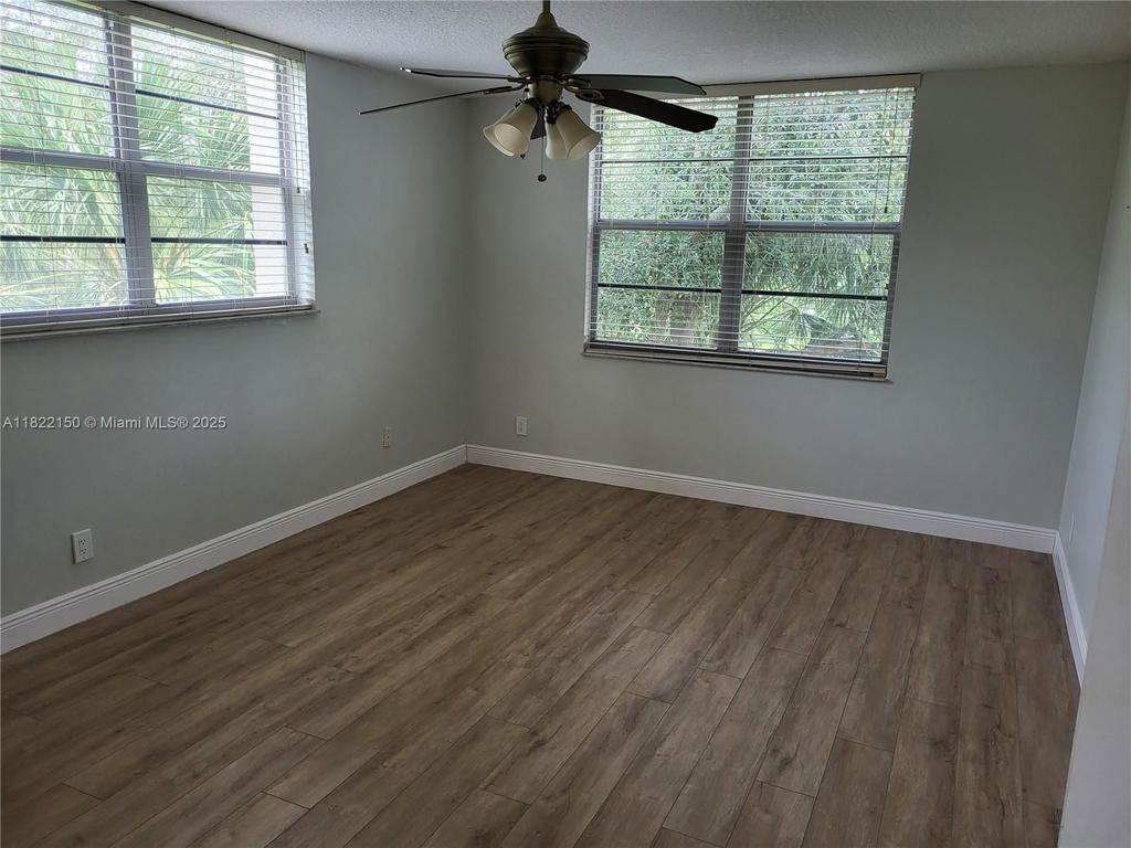 Real estate property located at 3150 Rolling Hills Cir #310, Broward, Rolling Hills Golf And Te, Davie, FL