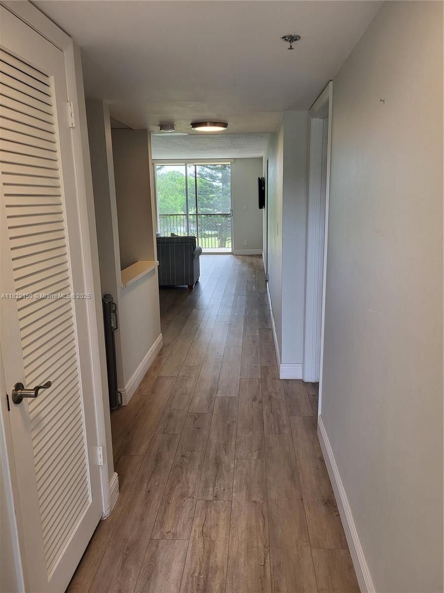 Real estate property located at 3150 Rolling Hills Cir #310, Broward, Rolling Hills Golf And Te, Davie, FL