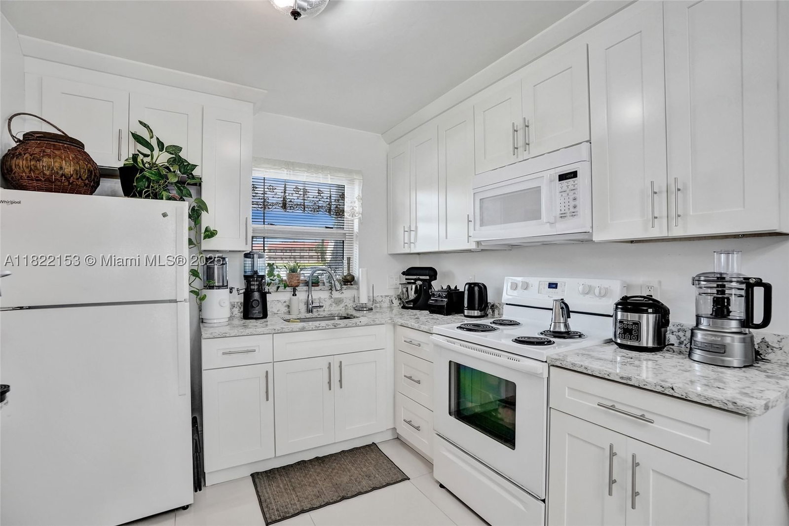 Real estate property located at 7502 30th Pl #112, Broward, Quail Run Of Sunrise, Sunrise, FL