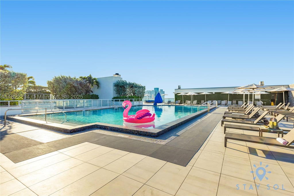 Real estate property located at 777 Ocean Dr N521, Broward, Costa Hollywood Condo, Hollywood, FL