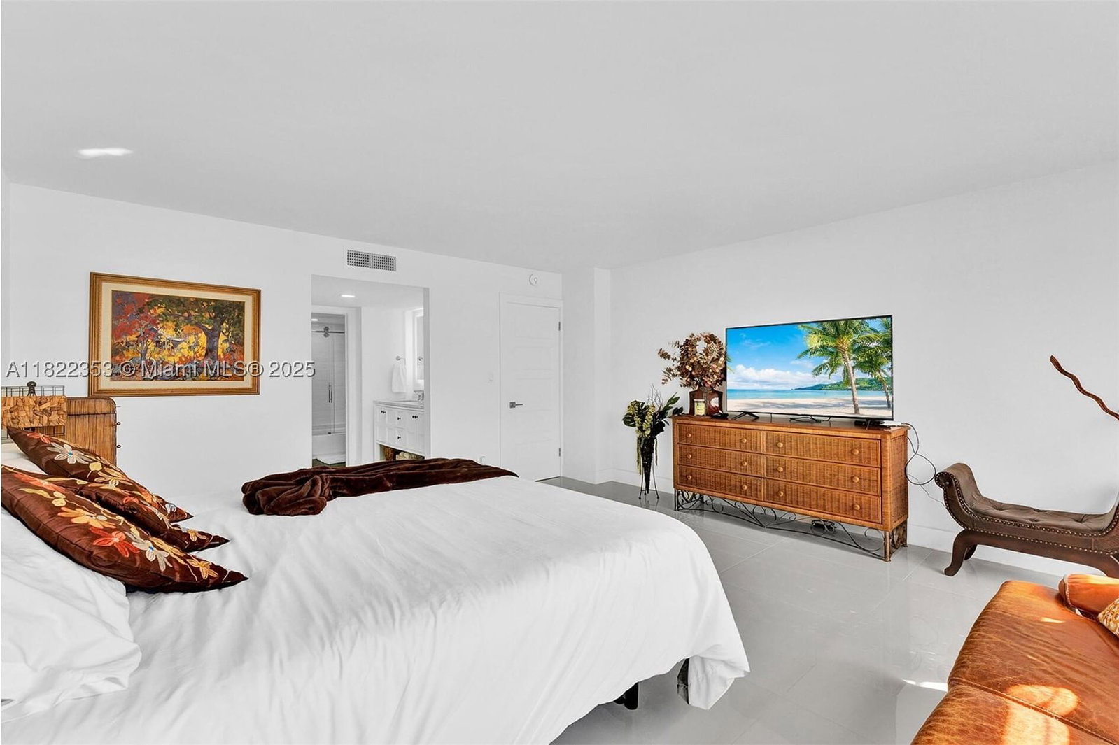 Real estate property located at 3900 Galt Ocean Dr #506, Broward, Playa Del Mar Condo, Fort Lauderdale, FL