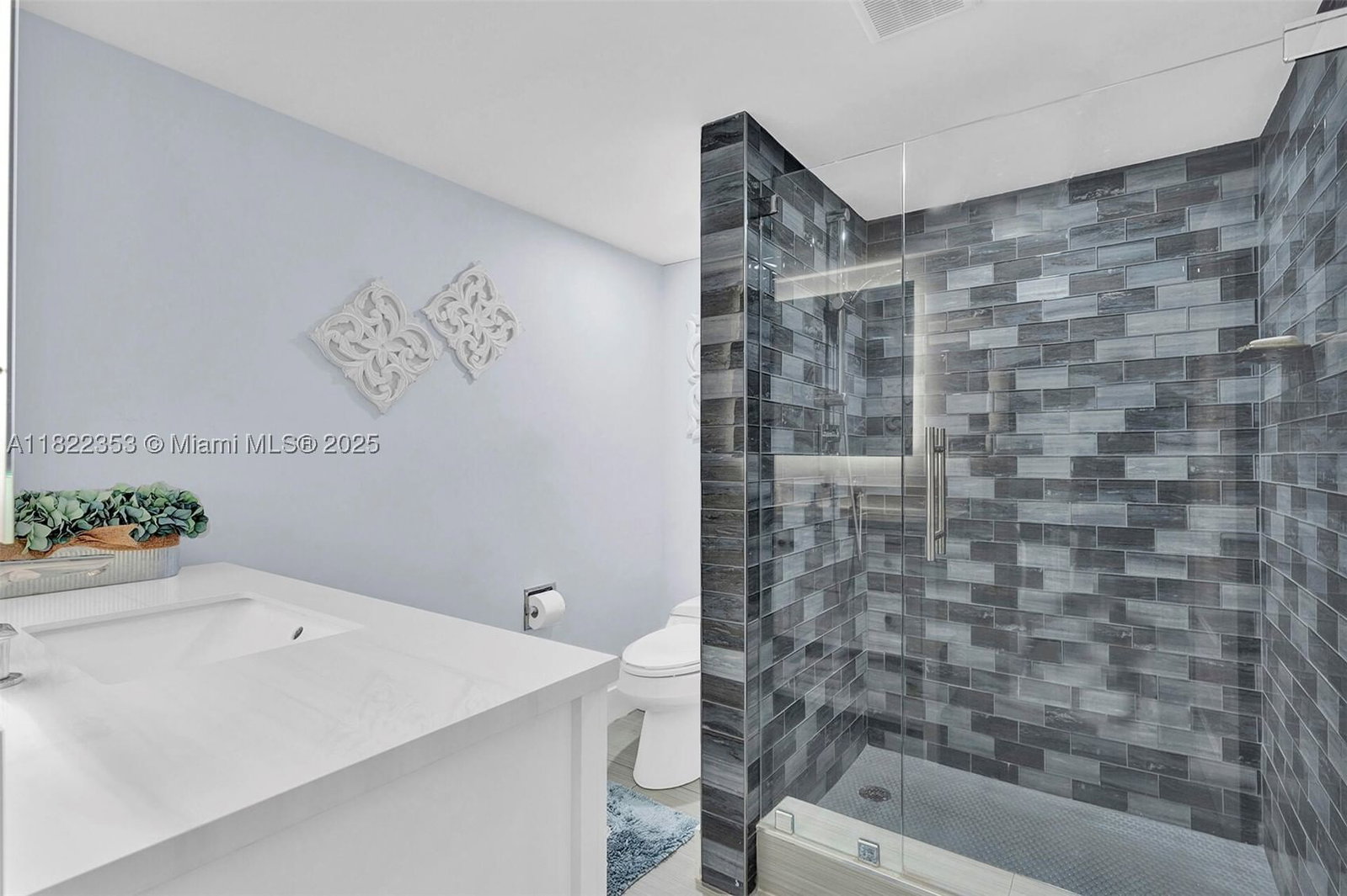Real estate property located at 3900 Galt Ocean Dr #506, Broward, Playa Del Mar Condo, Fort Lauderdale, FL