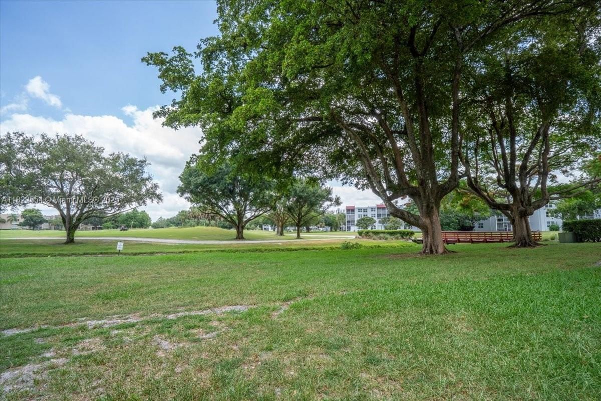 Real estate property located at 9481 Evergreen Pl #206, Broward, Orchid Tree Condo Four, Davie, FL