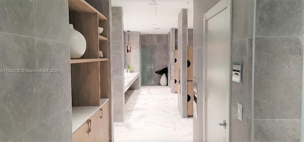 Real estate property located at 90 3rd St #3010, Miami-dade, Ivy Condo, Miami, FL