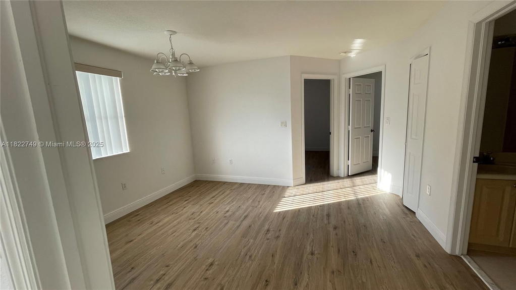 Real estate property located at 11530 48th Ter, Miami-dade, Dimensions At Doral, Doral, FL
