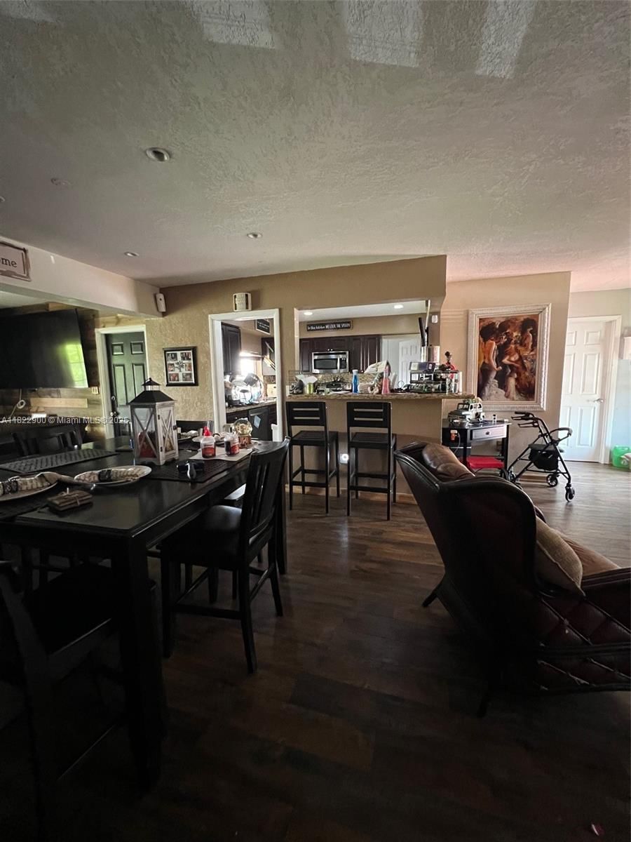 Real estate property located at 8230 15th St, Broward, Boulevard Heights Section, Pembroke Pines, FL