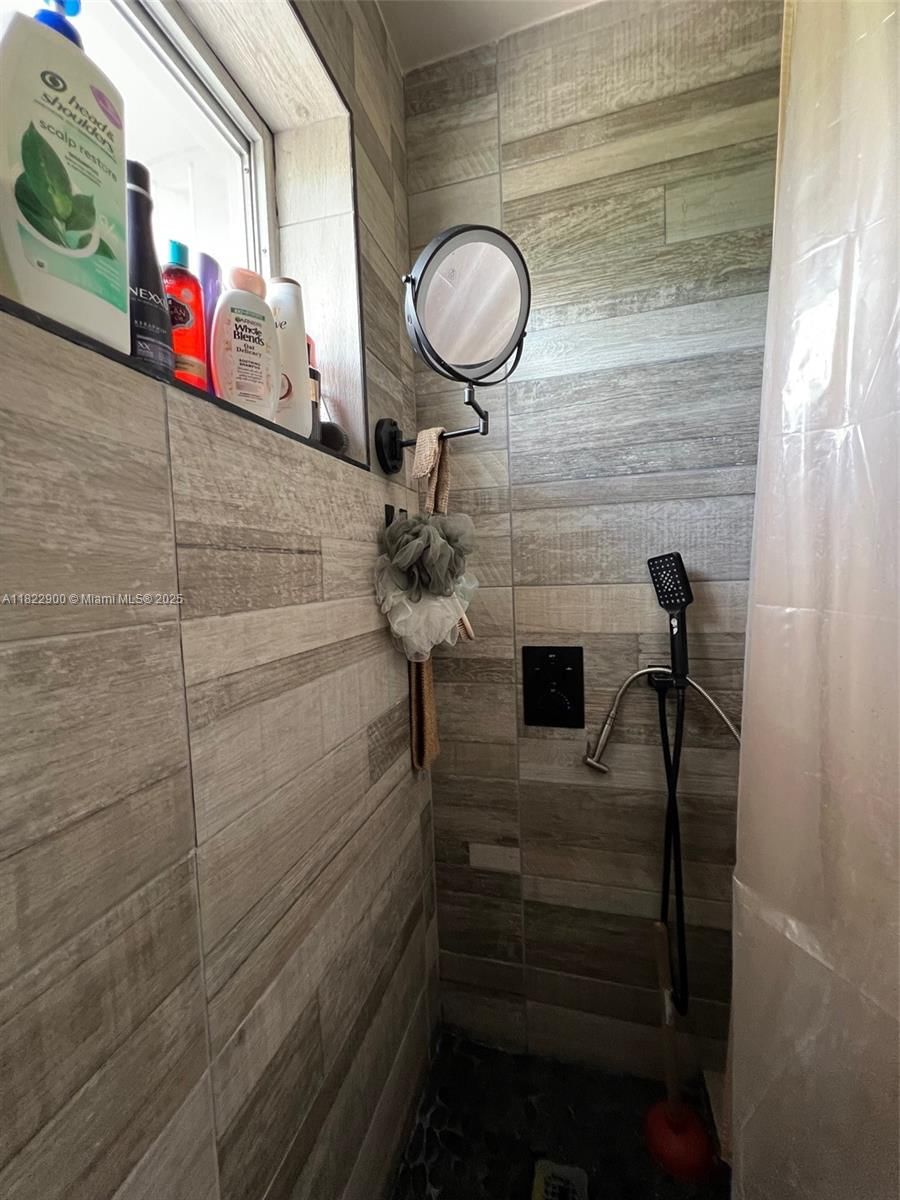 Real estate property located at 8230 15th St, Broward, Boulevard Heights Section, Pembroke Pines, FL