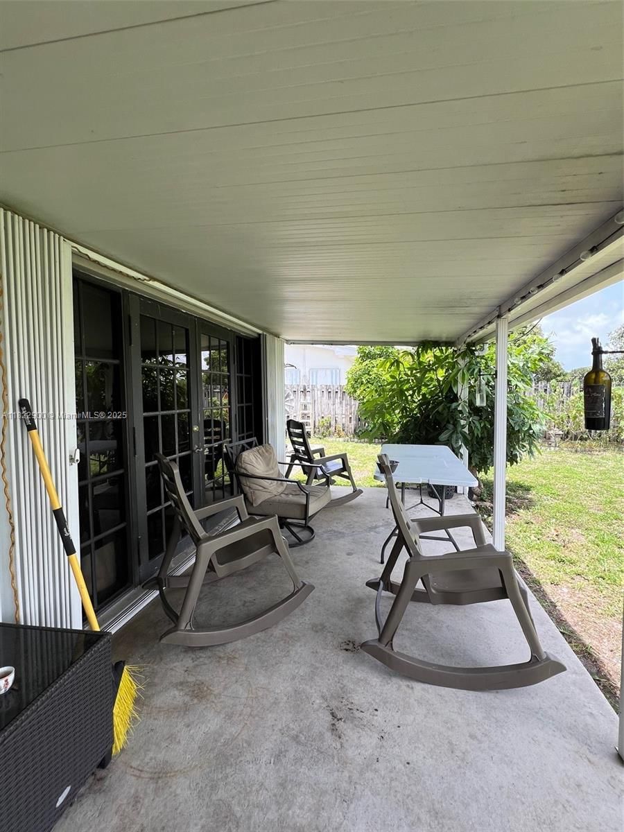 Real estate property located at 8230 15th St, Broward, Boulevard Heights Section, Pembroke Pines, FL