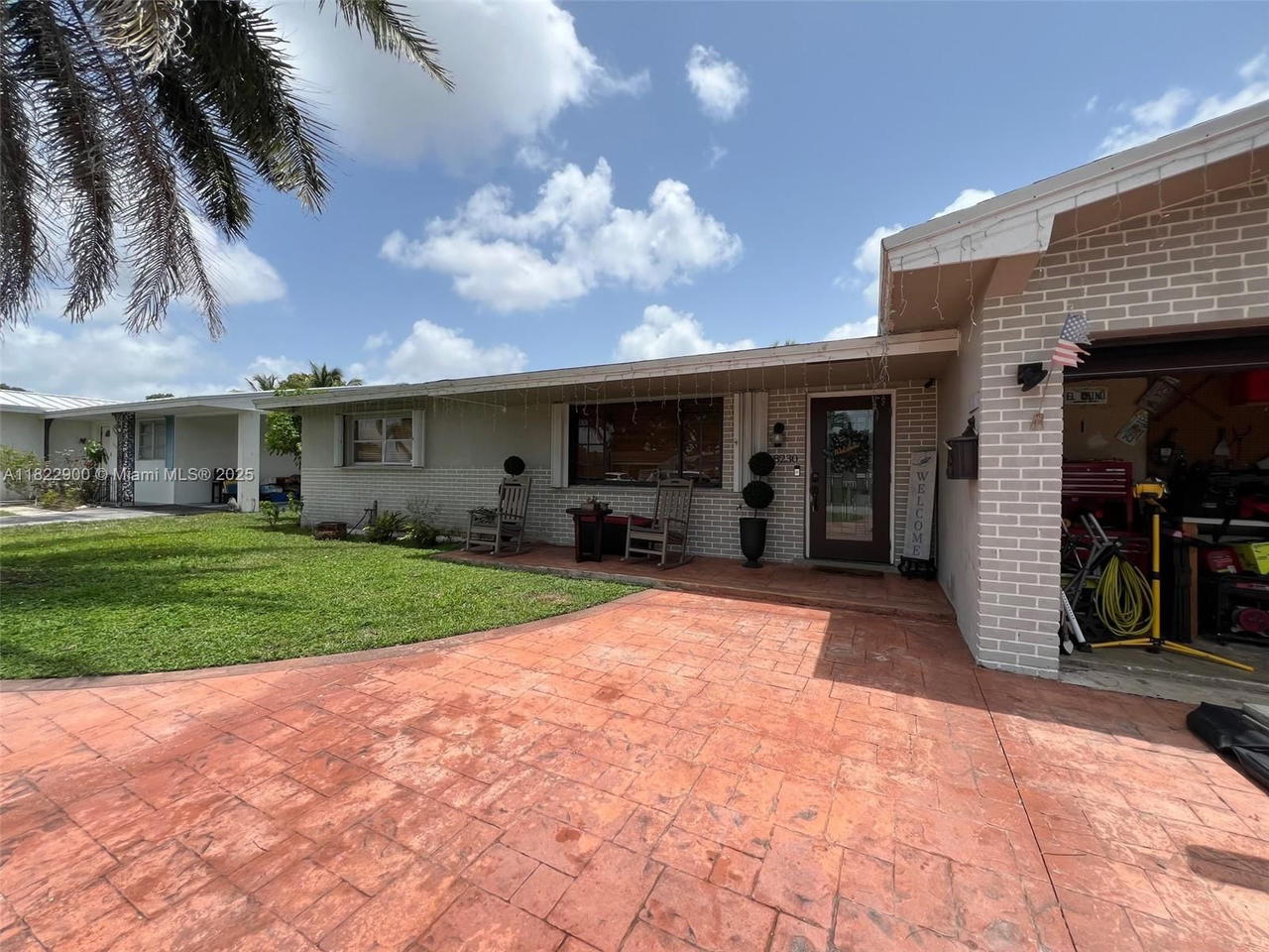 Real estate property located at 8230 15th St, Broward, Boulevard Heights Section, Pembroke Pines, FL