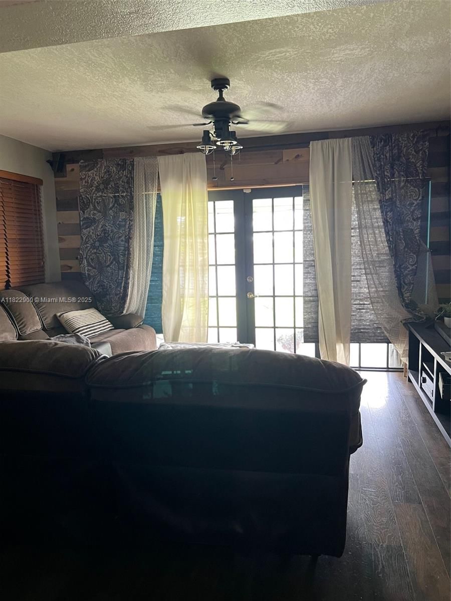 Real estate property located at 8230 15th St, Broward, Boulevard Heights Section, Pembroke Pines, FL