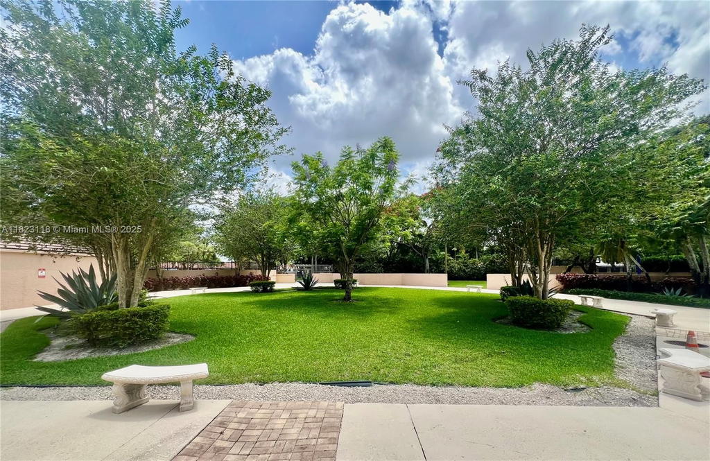 Real estate property located at 9211 Chelsea Drive N, Broward, Chelsea One, Plantation, FL