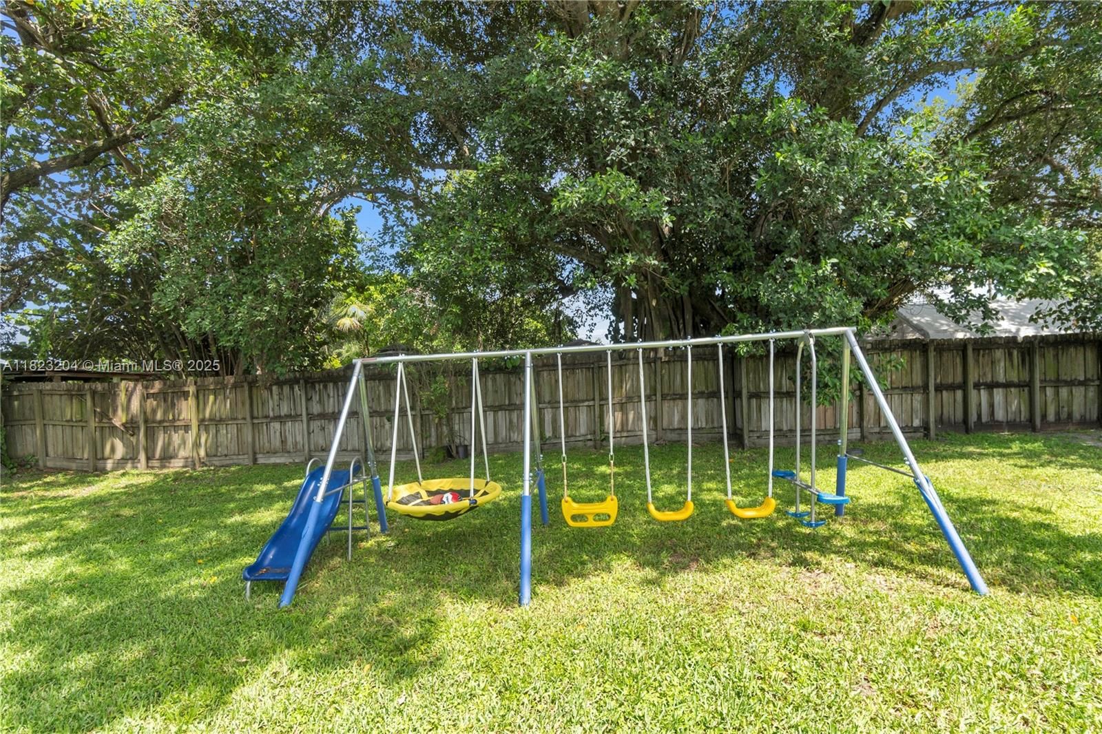 Real estate property located at 117 Ronald Rd, Broward, Miami Gardens Estates Sec, West Park, FL