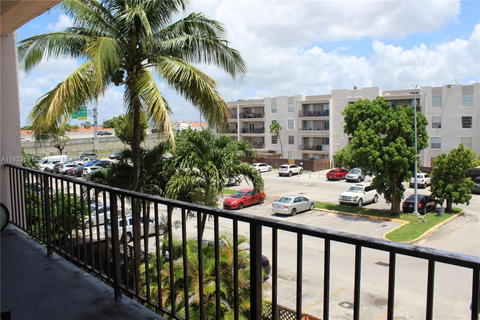 Real estate property located at 5705 20th Ave #310, Miami-dade, Westland Gardens Condo, Hialeah, FL
