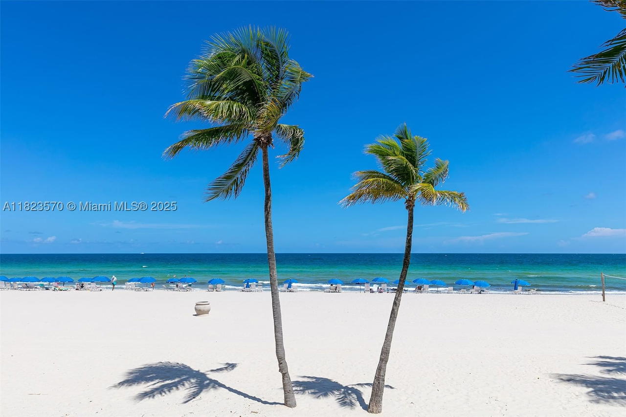 Real estate property located at 2101 Ocean Dr #2707, Broward, Quadomain Tower I And Iv, Hollywood, FL