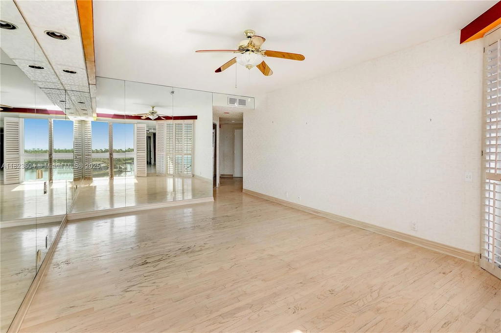 Real estate property located at 3802 207th St #601, Miami-dade, One Island Place Condo Ii, Aventura, FL