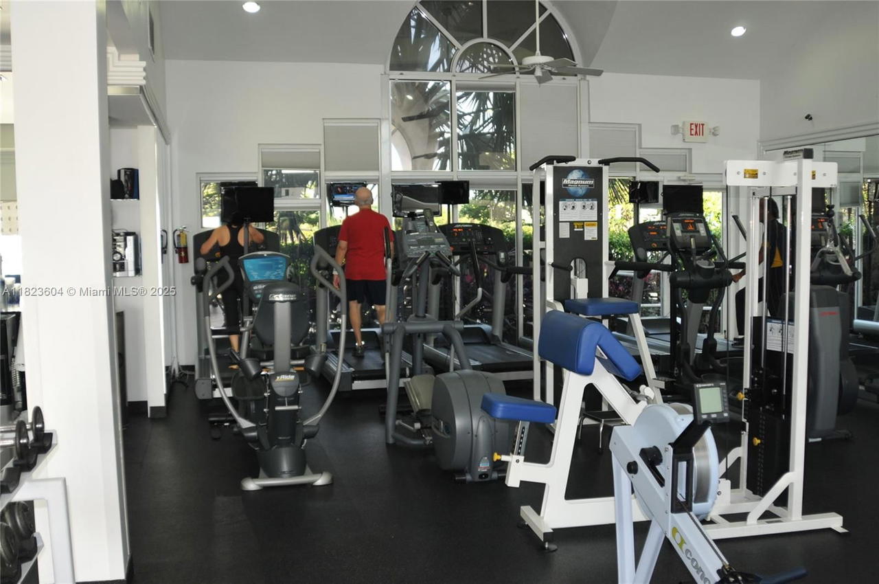 Real estate property located at 3802 207th St #601, Miami-dade, One Island Place Condo Ii, Aventura, FL