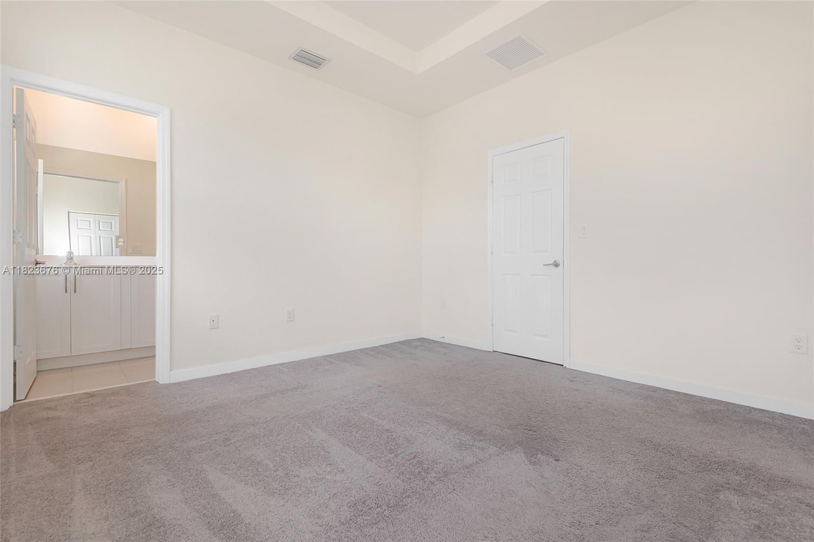 Real estate property located at 3348 108th St, Miami-dade, Aquabella North Replat, Hialeah, FL