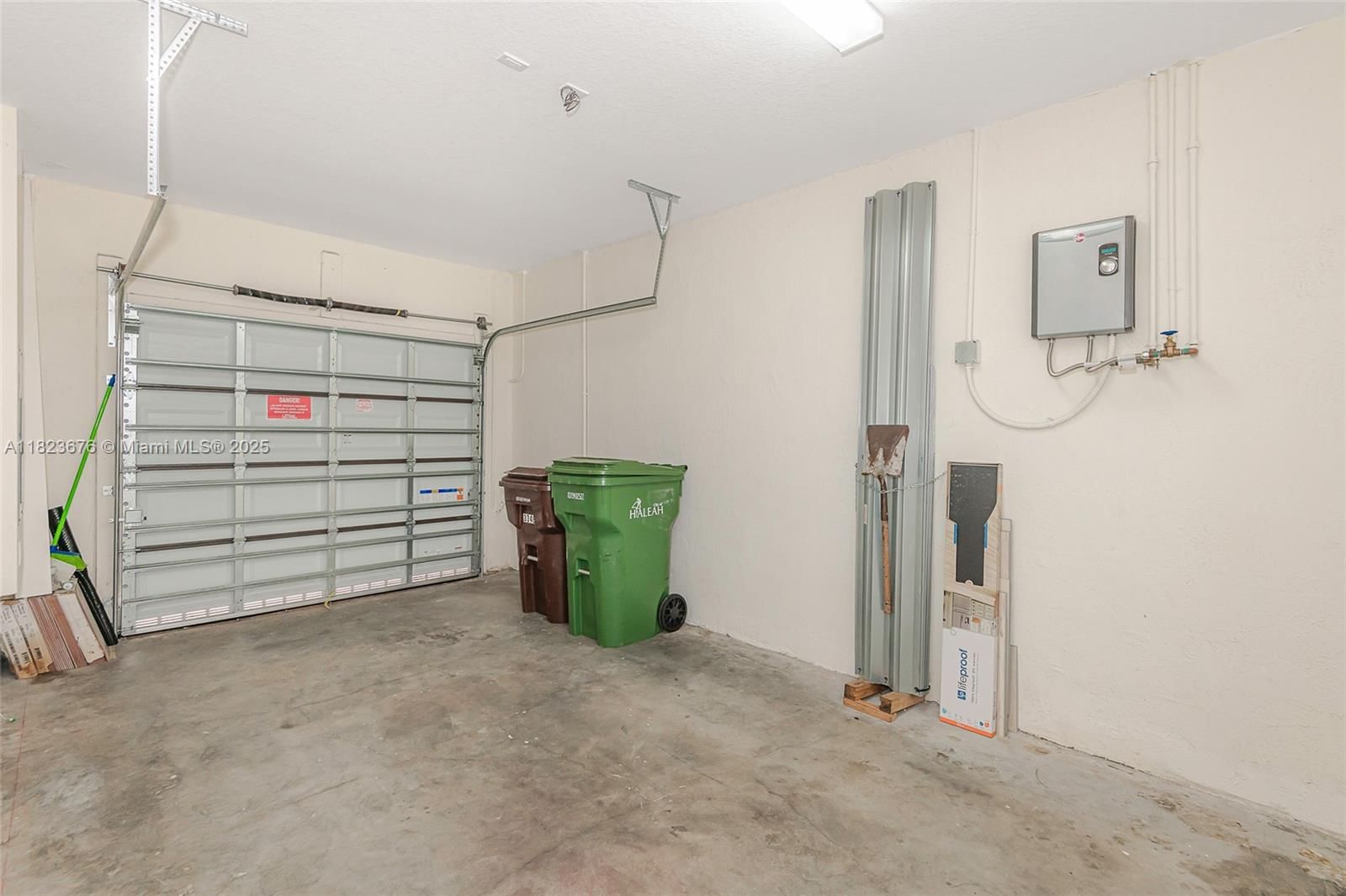 Real estate property located at 3348 108th St, Miami-dade, Aquabella North Replat, Hialeah, FL