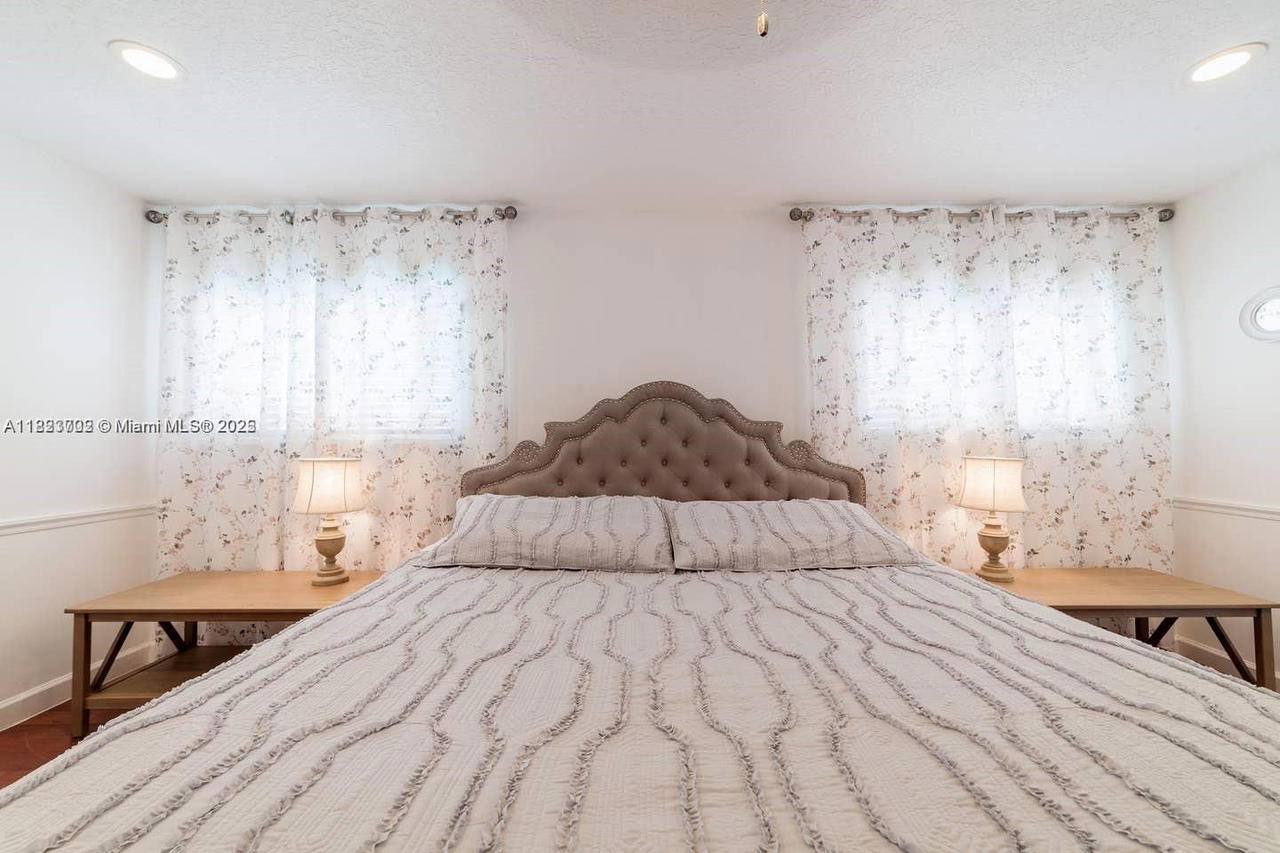 Real estate property located at 203 8th St, Broward, Central Dania Heights, Dania Beach, FL