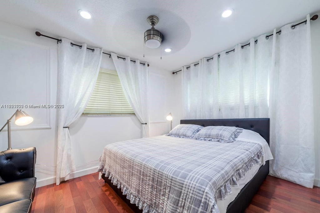 Real estate property located at 203 8th St, Broward, Central Dania Heights, Dania Beach, FL