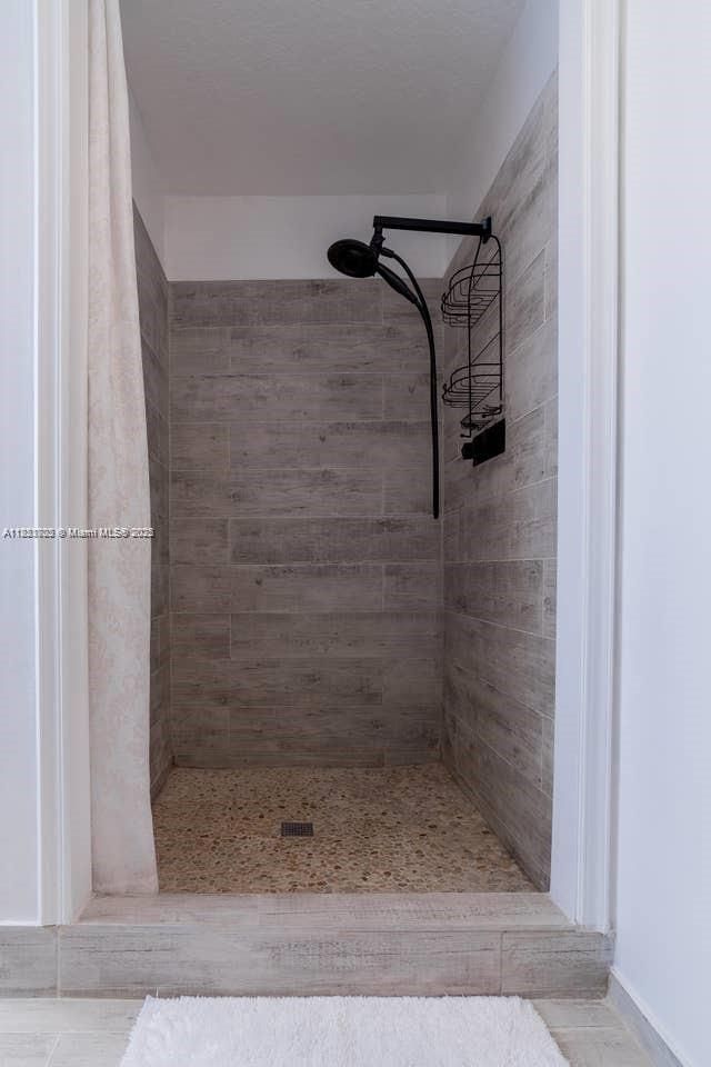 Real estate property located at 203 8th St, Broward, Central Dania Heights, Dania Beach, FL