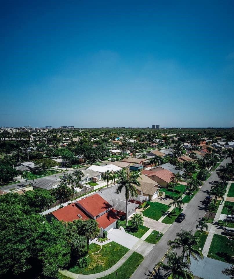 Real estate property located at 203 8th St, Broward, Central Dania Heights, Dania Beach, FL