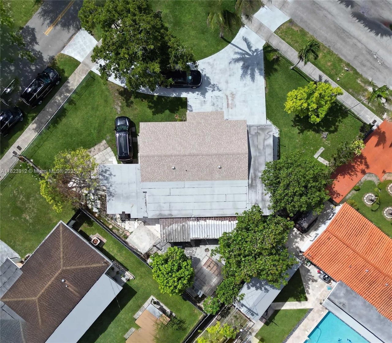 Real estate property located at 8301 38th St, Miami-dade, Tropical Gardens, Miami, FL