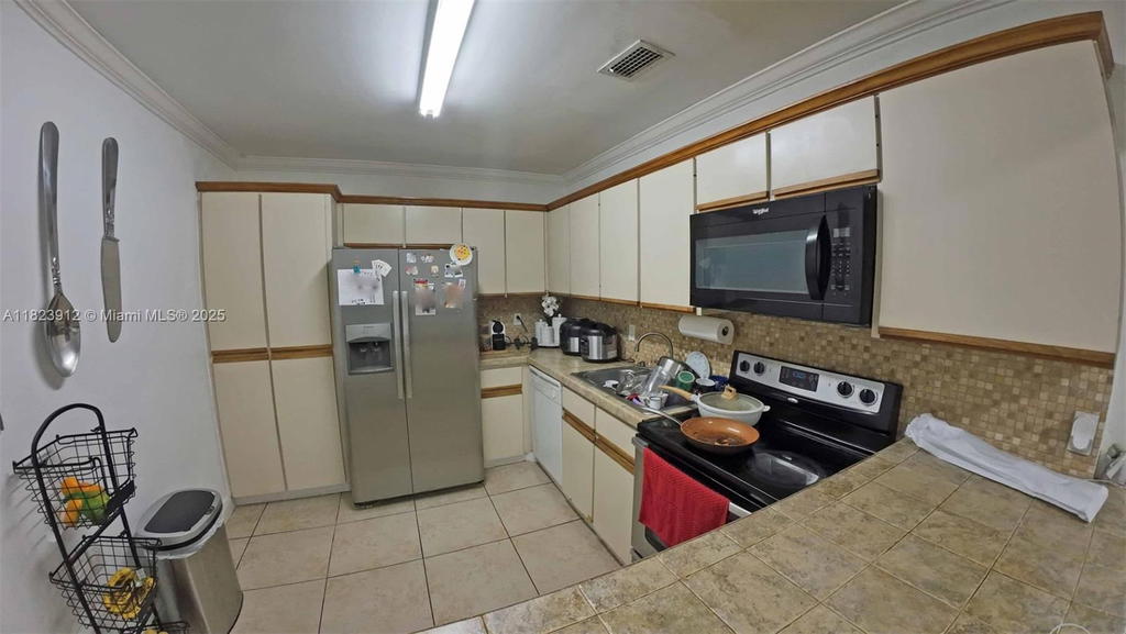 Real estate property located at 8301 38th St, Miami-dade, Tropical Gardens, Miami, FL