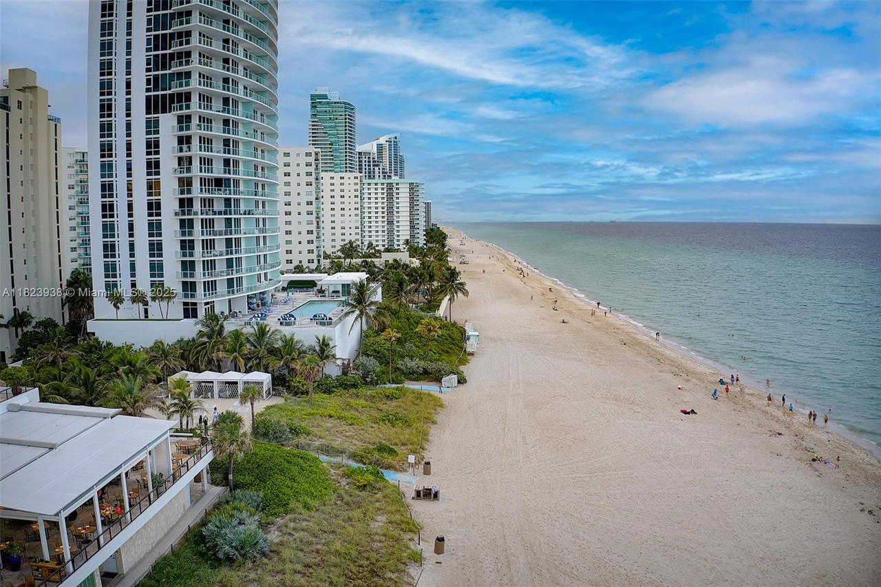 Real estate property located at 4111 Ocean Dr #3709, Broward, 4111 South Ocean Drive Co, Hollywood, FL