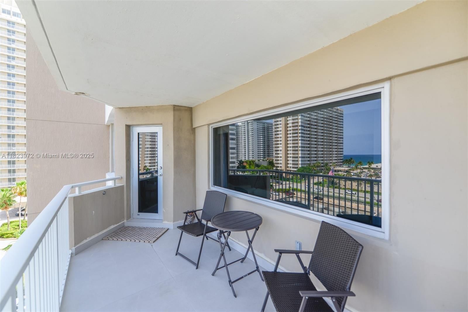 Real estate property located at 1965 Ocean Dr #6F, Broward, Hemispheres Condo, Hallandale Beach, FL