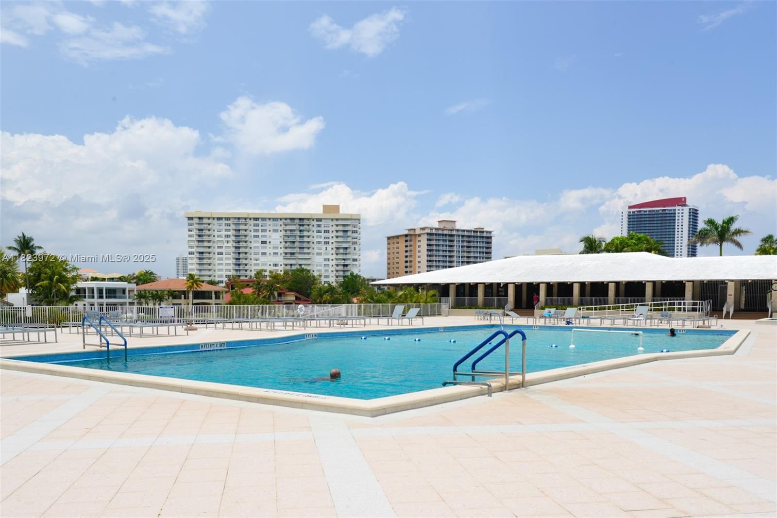 Real estate property located at 1965 Ocean Dr #6F, Broward, Hemispheres Condo, Hallandale Beach, FL