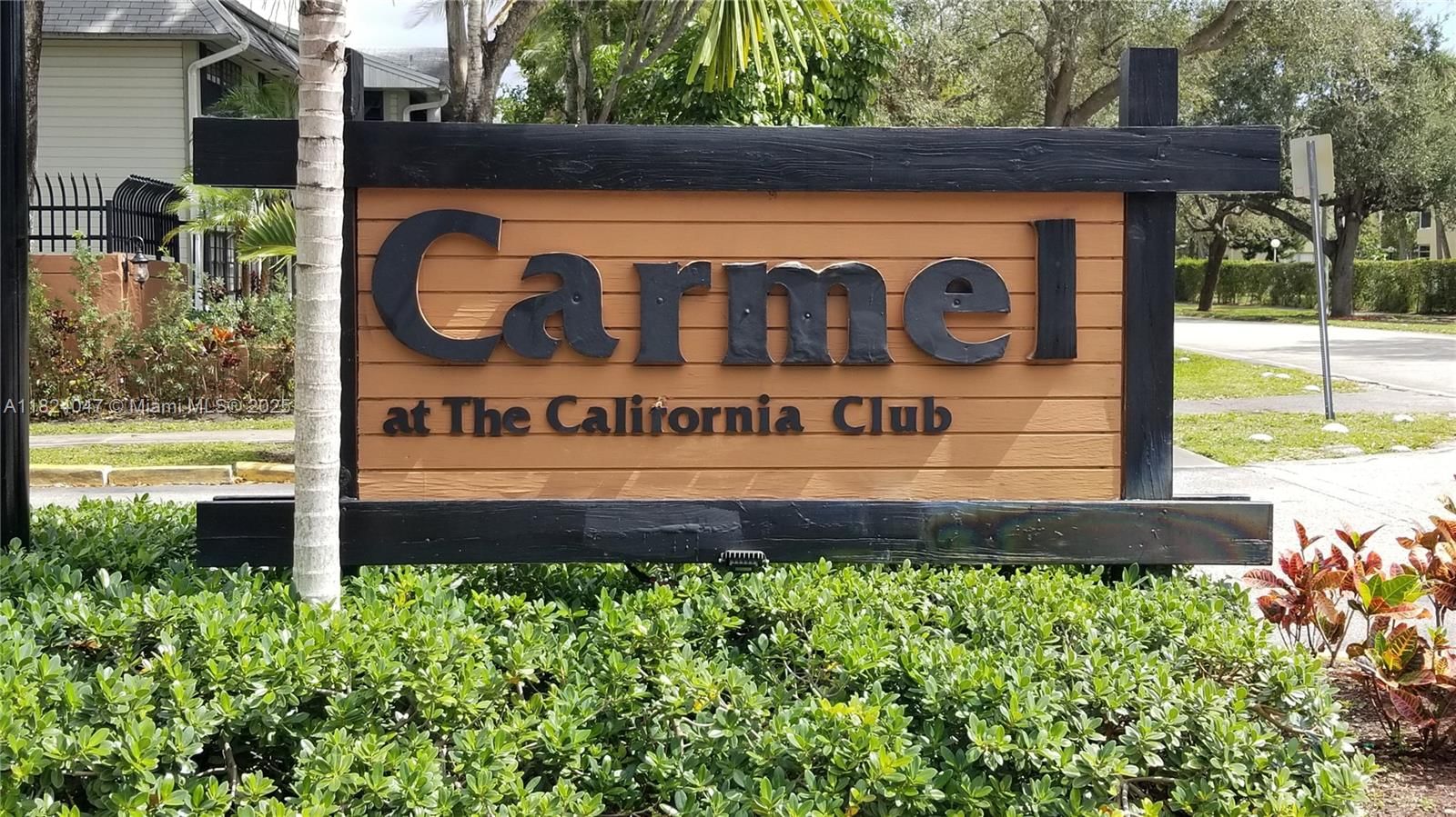 Real estate property located at 815 199th St #104, Miami-dade, Carmel At California Cl C, Miami, FL
