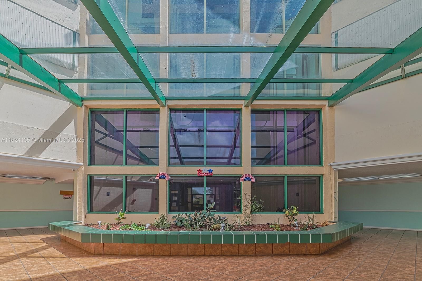 Real estate property located at 2075 122nd Ave #306, Miami-dade, International Towers Condo, Miami, FL