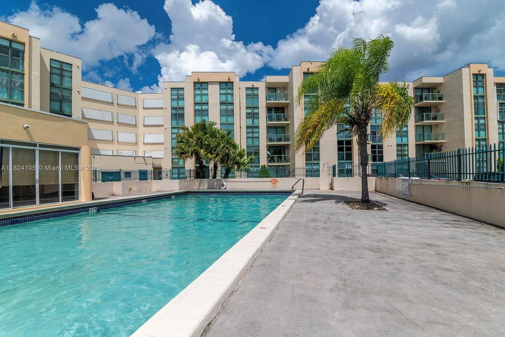 Real estate property located at 2075 122nd Ave #306, Miami-dade, International Towers Condo, Miami, FL