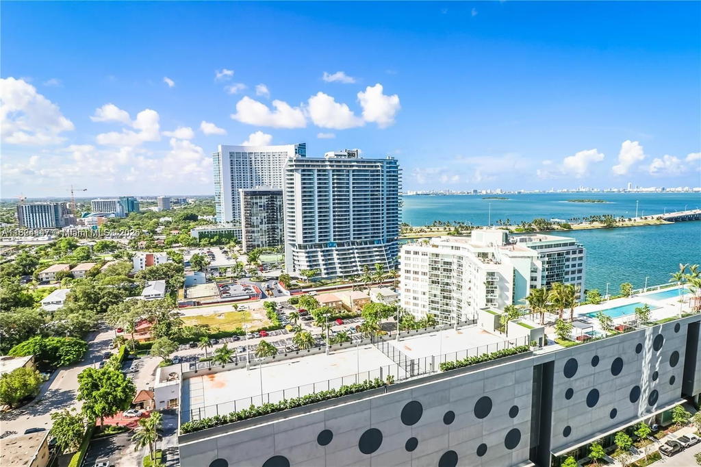 Real estate property located at 501 31st St #2005, Miami-dade, Paraiso Bayviews Condo, Miami, FL