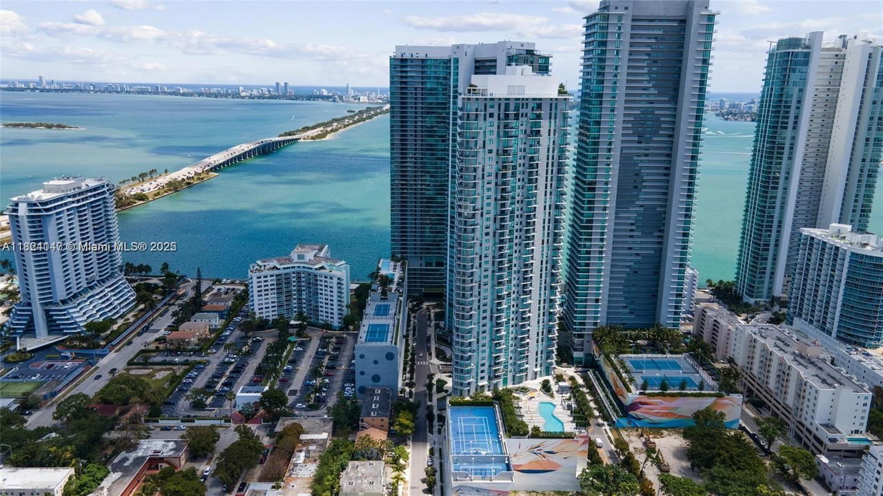 Real estate property located at 501 31st St #2005, Miami-dade, Paraiso Bayviews Condo, Miami, FL