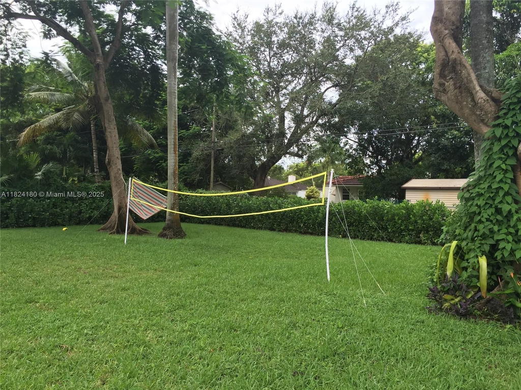 Real estate property located at 324 La Villa Dr, Miami-dade, Rev Pl Sec 2 Cc Estates, Miami Springs, FL