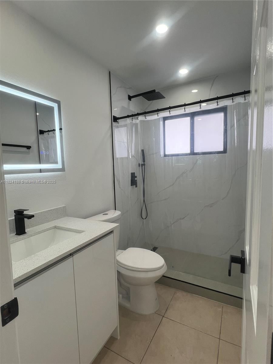 Real estate property located at 2368 / 2370 33rd St, Miami-dade, New Haven Sub, Miami, FL