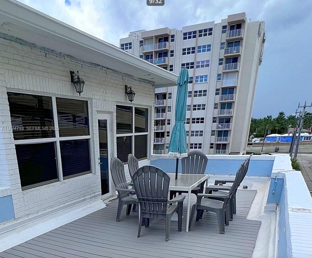 Real estate property located at 326 Harrison St #303A, Broward, Windwood Seas Condo, Hollywood, FL