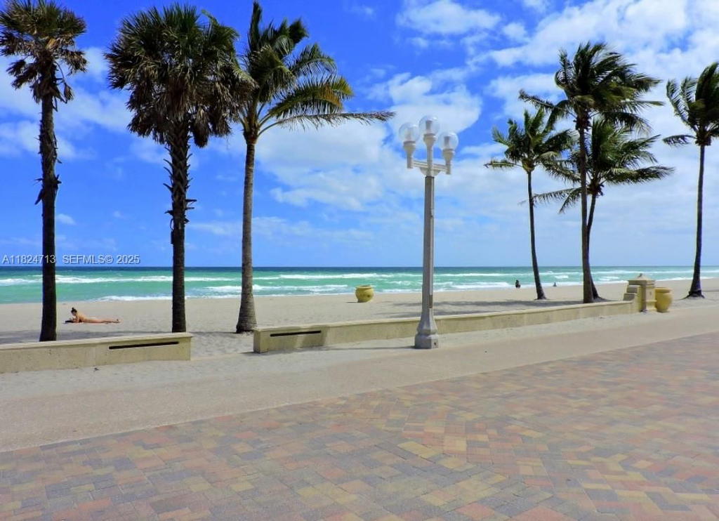 Real estate property located at 326 Harrison St #303A, Broward, Windwood Seas Condo, Hollywood, FL