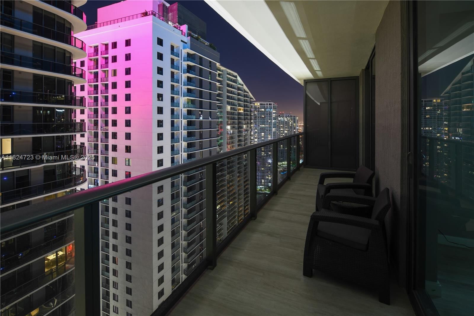 Real estate property located at 45 9th St #4007, Miami-dade, Brickell Heights East, Miami, FL