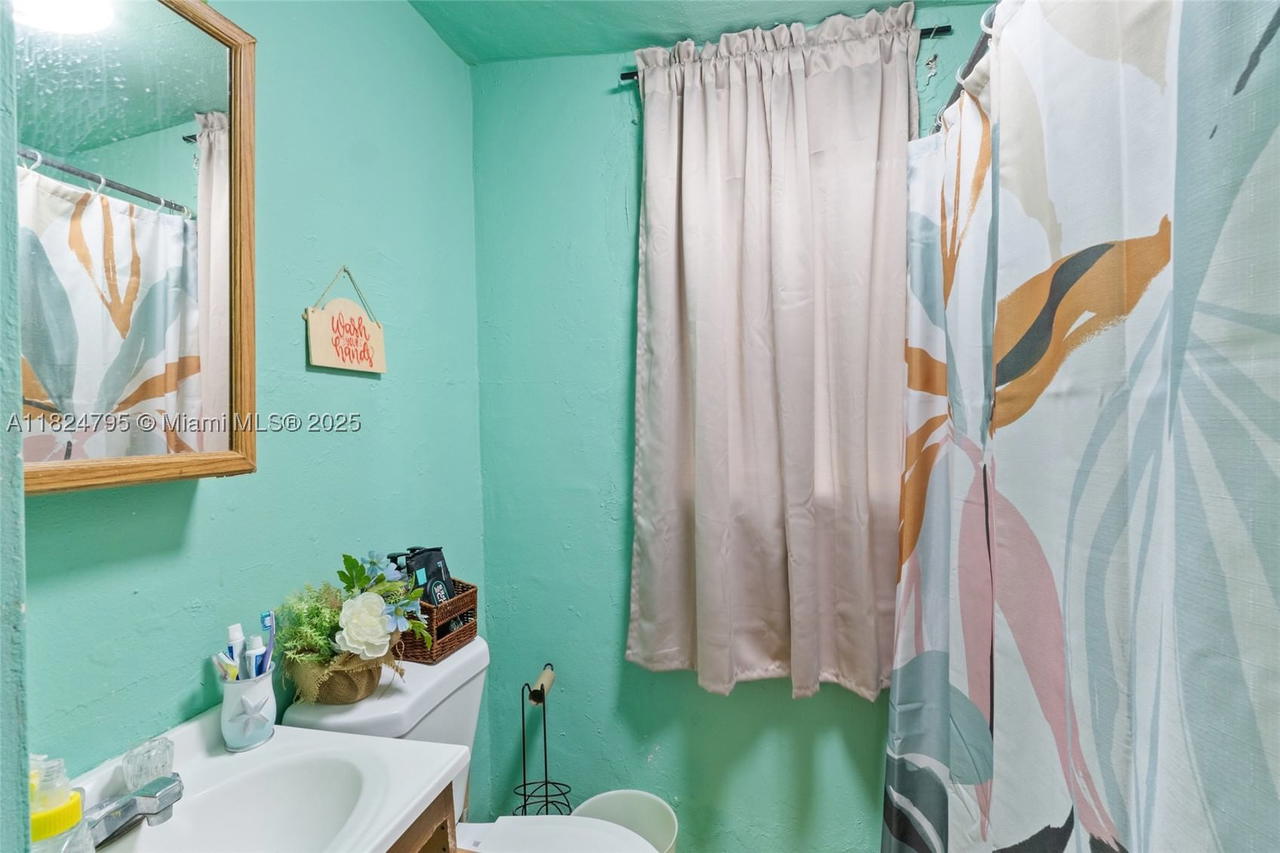 Real estate property located at 50 34th Ter, Miami-dade, Wynd Wood Park, Miami, FL
