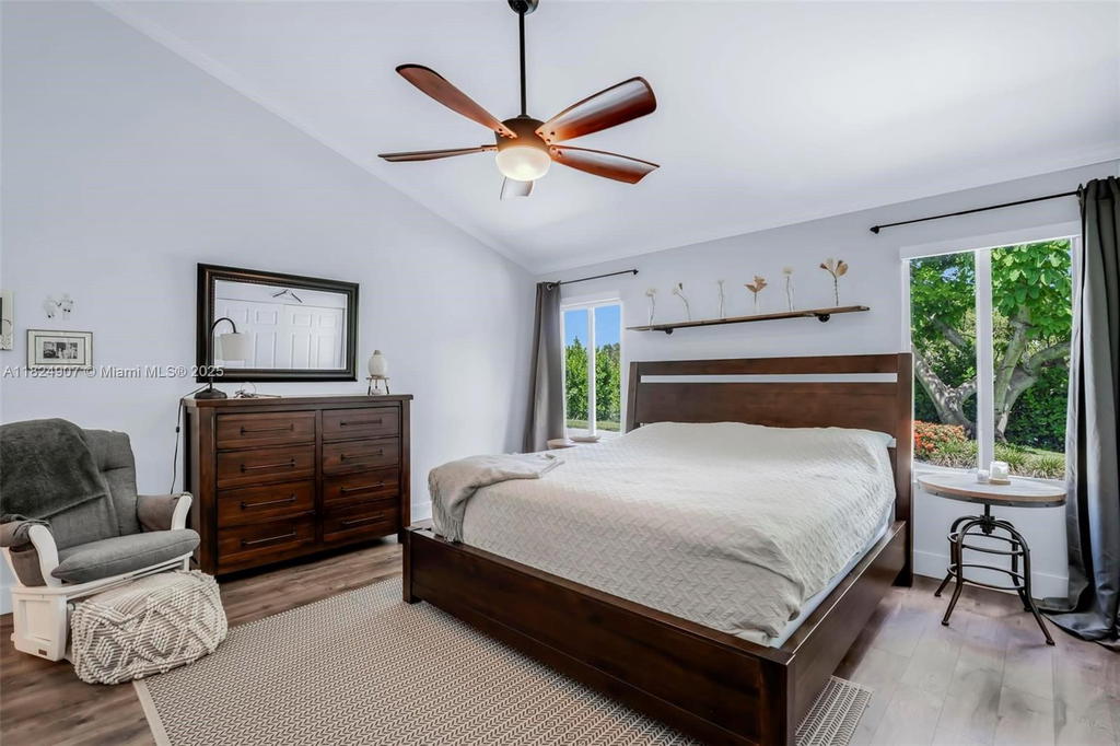 Real estate property located at 15904 Wind Cir, Broward, New River Estates Sec 2, Sunrise, FL